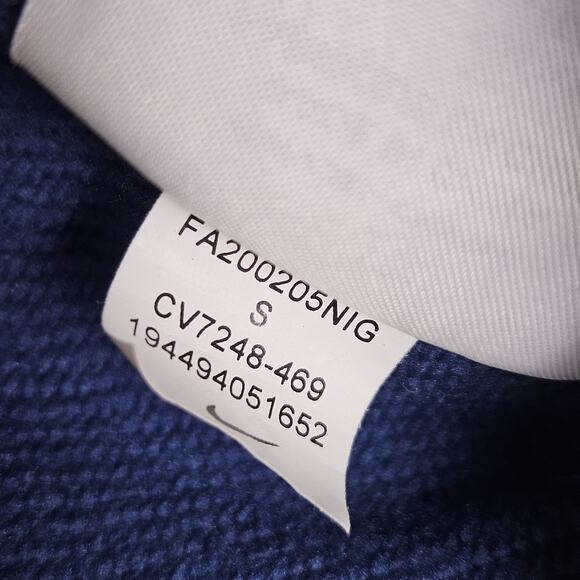 Nike Embossed Spellout Sweatshirt Womens S Blue Lux Fleece CV7248-469 Athleisure - Picture 10 of 12